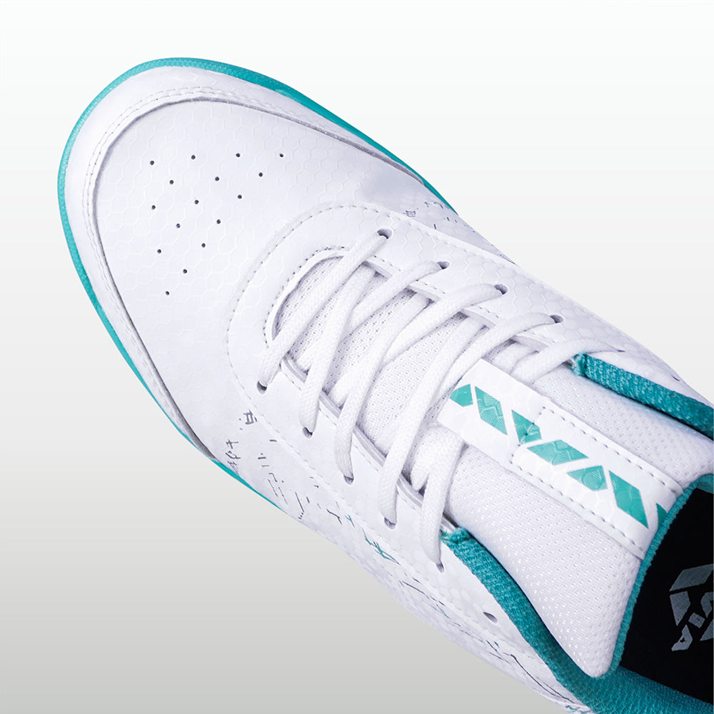 White/Turquoise