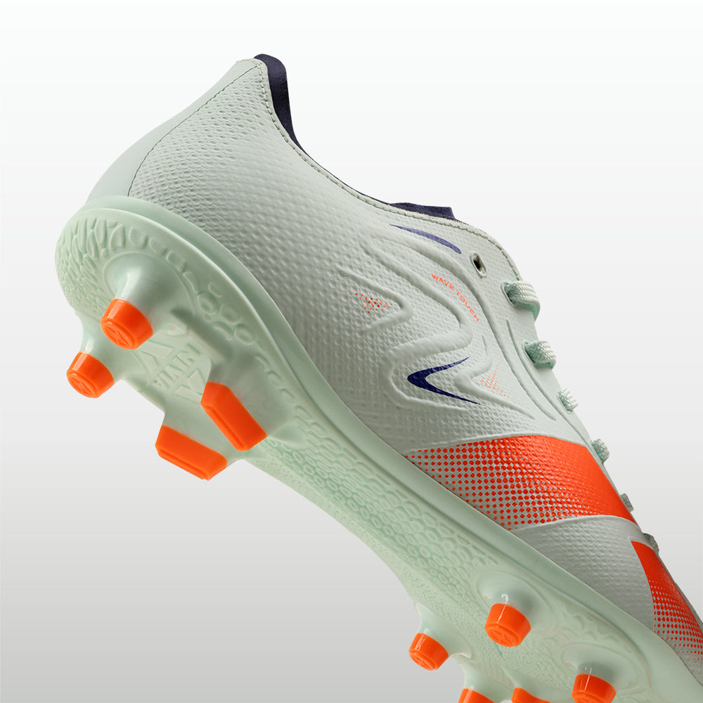 Ashtang 3.0 Football Studs