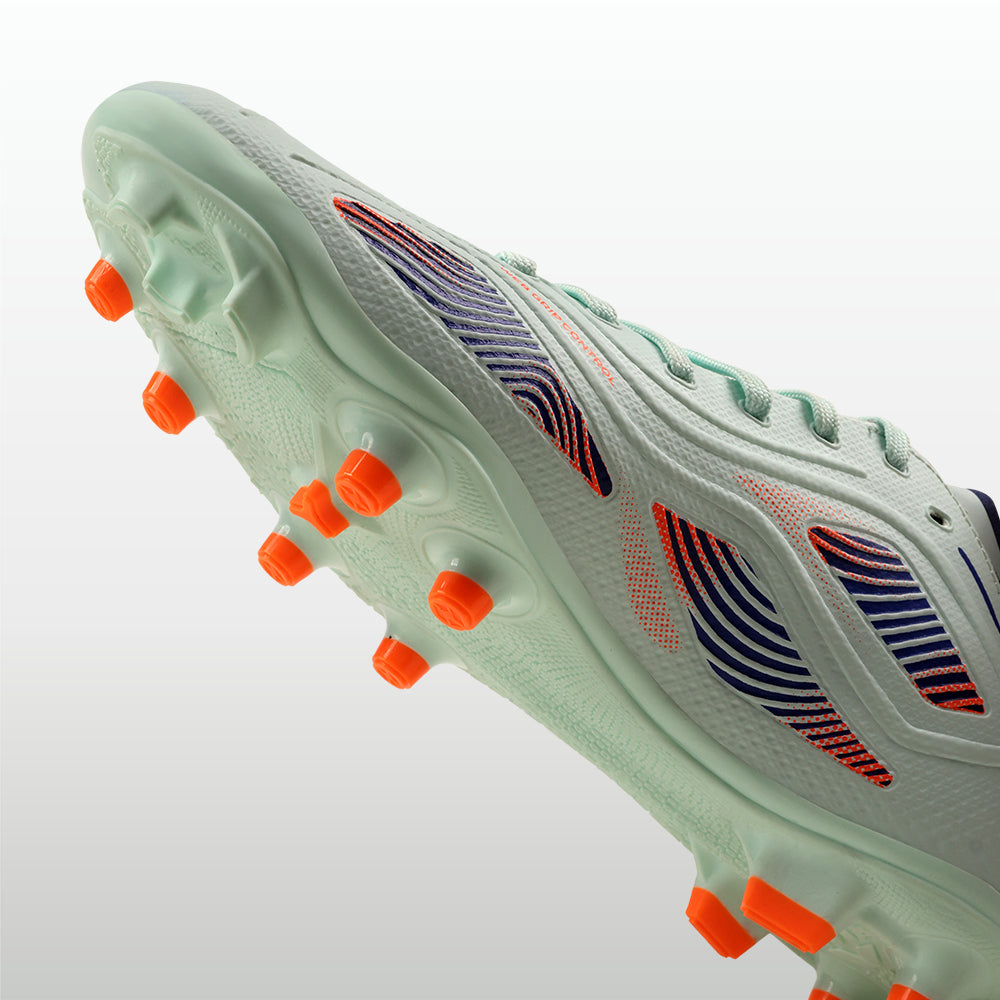 Ashtang 3.0 Football Studs