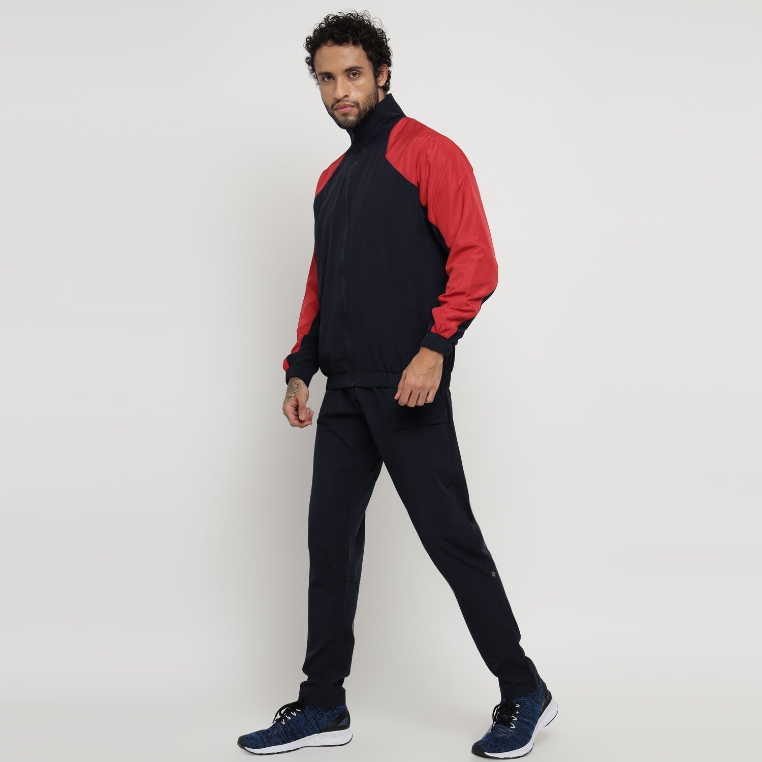 Navy/Red
