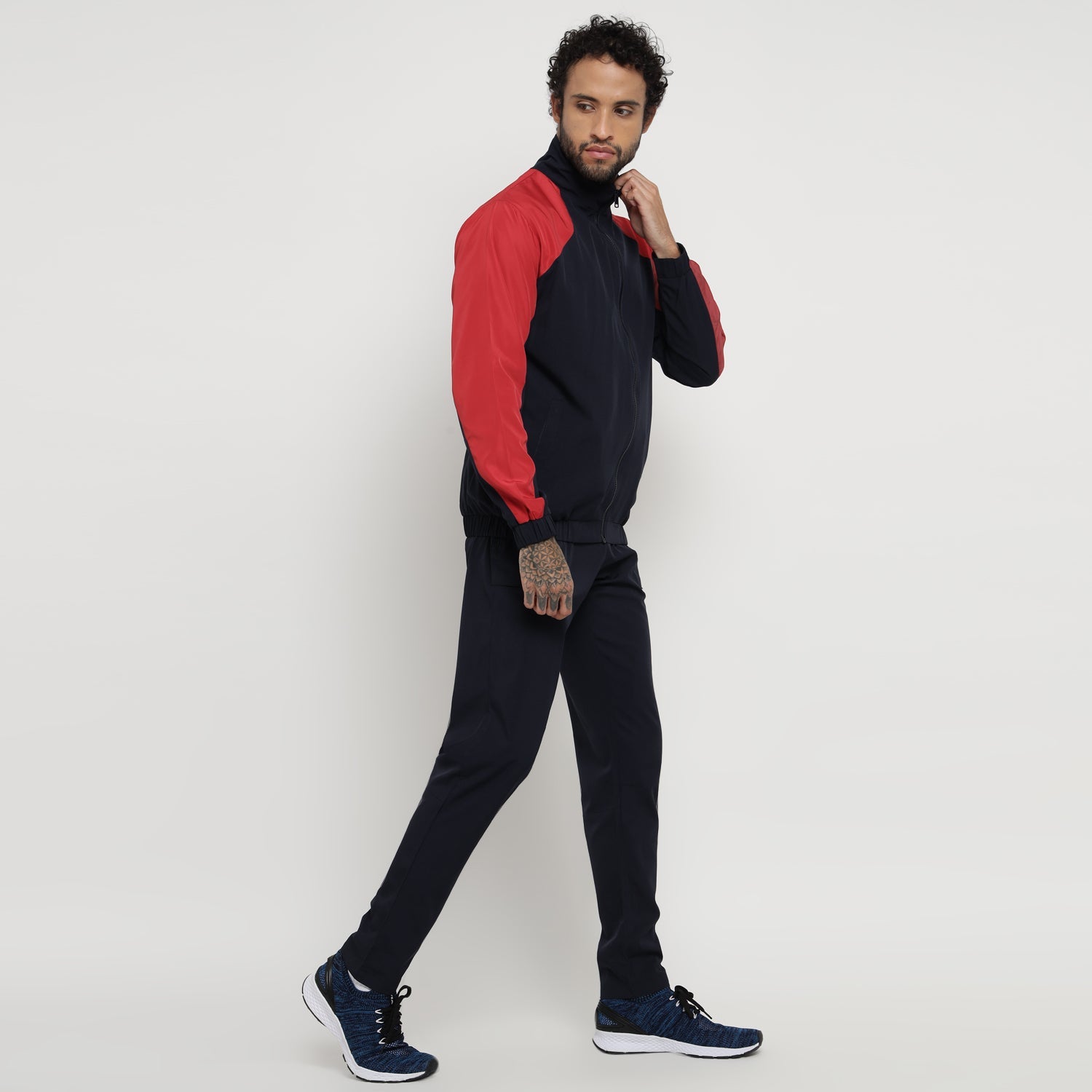 Navy/Red