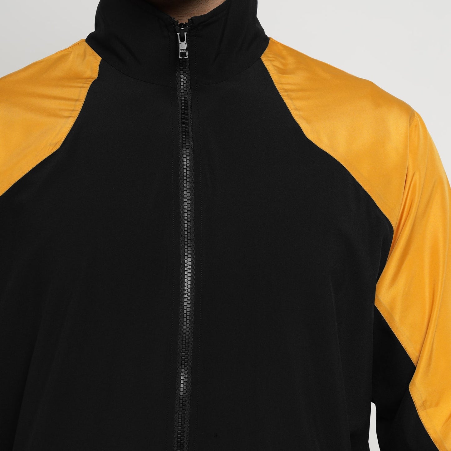 Black/Golden Yellow