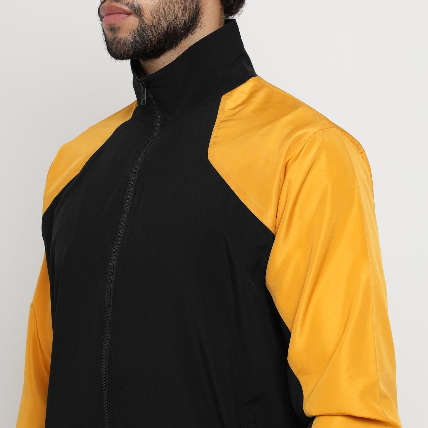Black/Golden Yellow