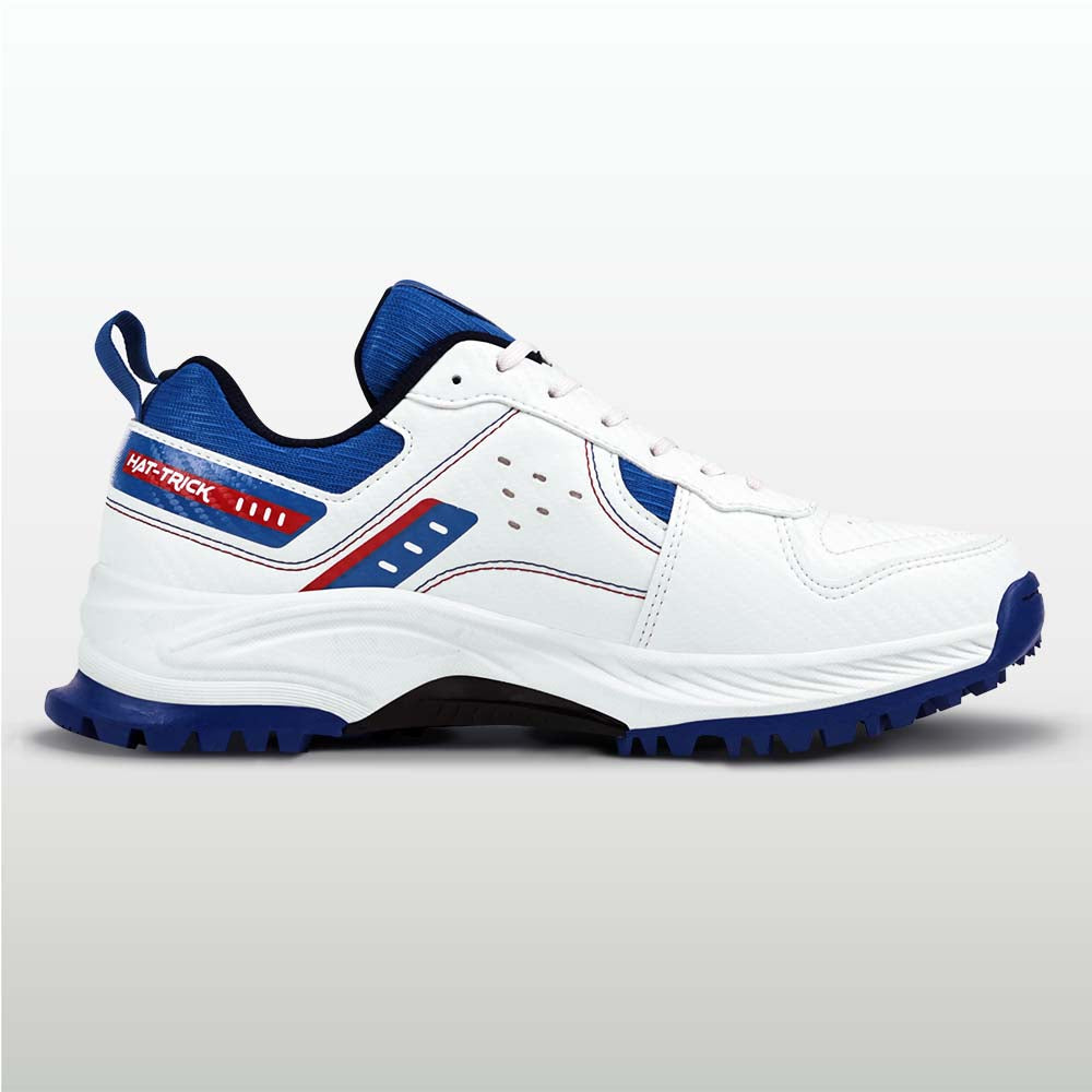 Hat Trick Cricket Shoes