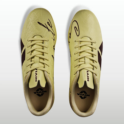 Carbonite 8.0 Crest Turf